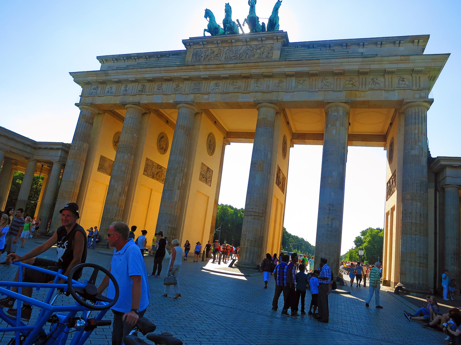 Brandenburg-Gate_-Berlin-p